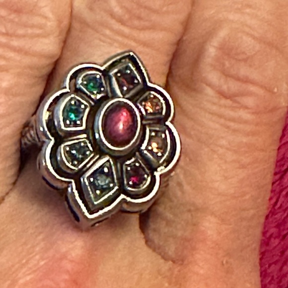 WOW Authentic Gucci Cocktail Ring - Picture 9 of 16